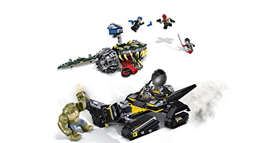 LEGO DC Super Heroes - Golpe en Las Alcantarillas de Killer Croc, Juguete de Construcción para Recrear las Aventuras de Batman (76055)