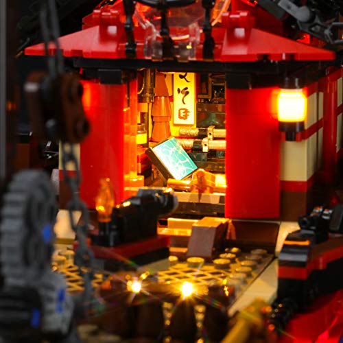 LIGHTAILING Conjunto de Luces (Ninjago Barco de Asalto Ninja) Modelo de Construcción de Bloques - Kit de luz LED Compatible con Lego 71705(NO Incluido en el Modelo)