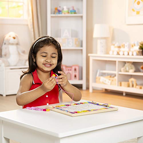 Melissa & Doug - Cuentas de madera para hilar (13774)