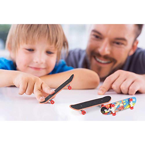 Mini Fingerboard, 6PCS Finger Skateboard Mini Finger Skate Tableros de Dedos Skatepark para Niños Juguete Regalo de Cumpleaños Favores de Fiesta (Patrón Al Azar)