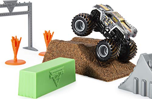 Monster Jam MAX-D Monster Dirt Deluxe Set 1:64 6053299 - Spinmaster