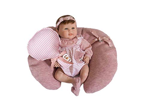 Muñecas Guca- MUÑECA Reborn Abril 46 CM con Blusa Rosa Y Peto Tirantes ACOMPAÑADA COJIN Y PIRULETA, Multicolor (18017)