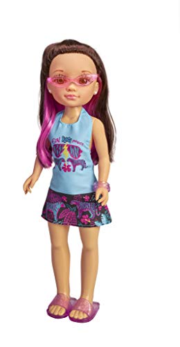 Nancy – Gafas Tropicales (700016730), muñeca morena un día en la playa, jugando hacer peinados con mechas de colores rosas, con ropa y accesorios, para niñas y niños a partir de 3 años (FAMOSA)