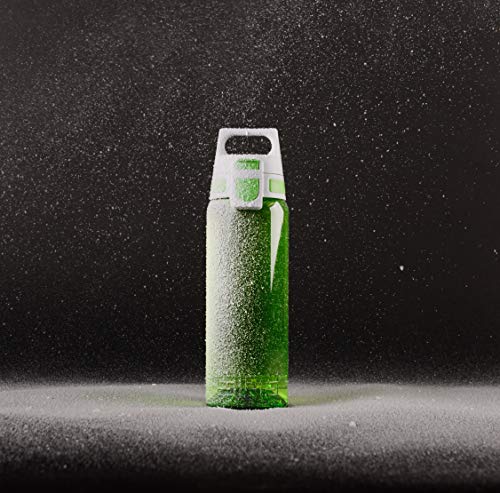 SIGG Total Color Green Botella cantimplora (0.6 L), botella hermética sin sustancias nocivas, botella resistente y ligera de plástico tritán