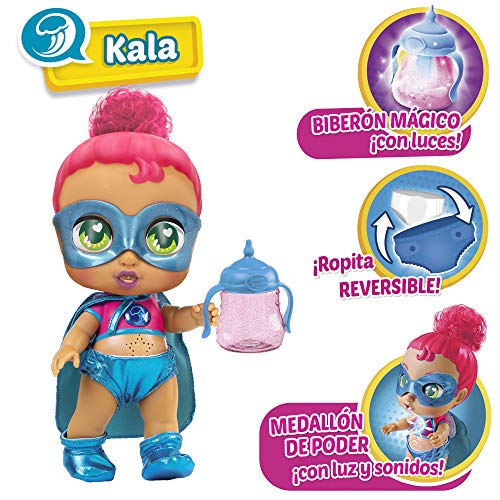 Super Cute - Super Cute Muñeca Superheroína Kala con biberón mágico, ropa reversible y accesorios Muñeca interactiva con luz y sonidos Muñecas niñas niños 3 años Muñecas bebé recién nacido (85390)