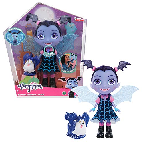 Vampirina - Bat-Muñeca de 24 cm con alas Luminosas, Efectos sonoros y Luminosos, una Figura PIlou incluida, Juguete para niños a Partir de 3 años, VAM15