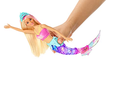 Barbie Dreamtopia, muñeca Sirena Luces de Arcoíris, Regalo para niñas y niños 3-9 años (DHC40) + Dreamtopia, Sirena Rubia Nada y Brilla con Accesorios