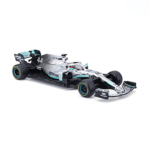 Bburago - Coche de Juguete en Miniatura Escala 1:43 Mercedes AMG Petronas F1 W10 EQ Power+ con Casco de Hamilton, B18-38049H