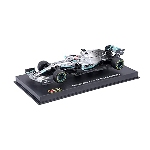 Bburago - Coche de Juguete en Miniatura Escala 1:43 Mercedes AMG Petronas F1 W10 EQ Power+ con Casco de Hamilton, B18-38049H