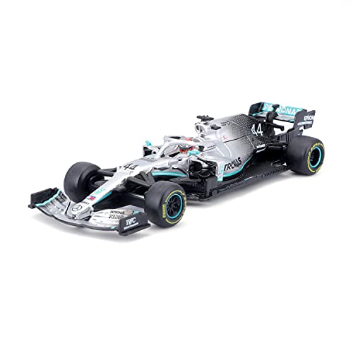 Bburago - Coche de Juguete en Miniatura Escala 1:43 Mercedes AMG Petronas F1 W10 EQ Power+ con Casco de Hamilton, B18-38049H