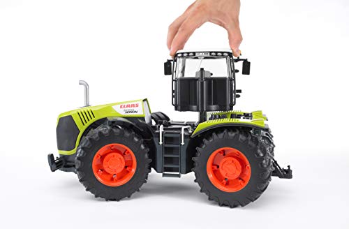 Bruder Tractor Claas Xerion