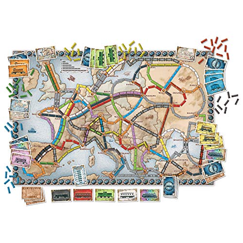 Days of Wonder Ticket to Ride Europe - Juego de mesa de estrategia sobre ferrocarriles (en inglés) - Idioma en Inglés