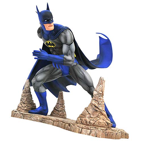 Diamond Select Toys DC Gallery - Classic Batman PVC 18cm Statue (APR202658)