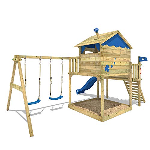 WICKEY Parque infantil de madera Smart Coast con columpio y tobogán azul, Casa sobre pilares de exterior con arenero y escalera para niños