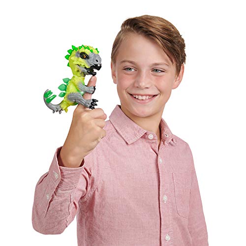 WowWee Untamed Serie Dinos Radioactivos por Fingerlings - Stegosaurus