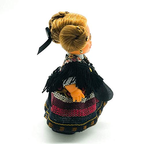 Folk Artesanía Muñeca Regional colección de 15 cm con Vestido típico Manchega Castilla la Mancha España.