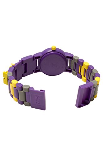 Reloj infantil modificable de LEGO Batman Movie. Emblemática figurita de LEGO Batgirl en la pulsera.