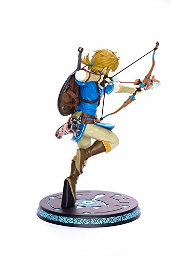 ZELDA Legend Breath of The Wild Link with Bow PVC Painted Statue, Multicolor (First 4 Figures 607353b)