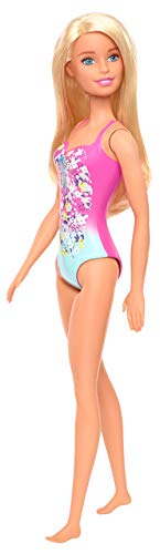 Barbie muñeca con bañador floral, juguete para niñas y niños + 3 años (Mattel GHW37)