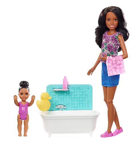 Barbie Skipper Muñeca morena canguro de bebés con accesorios (Mattel FXH06)