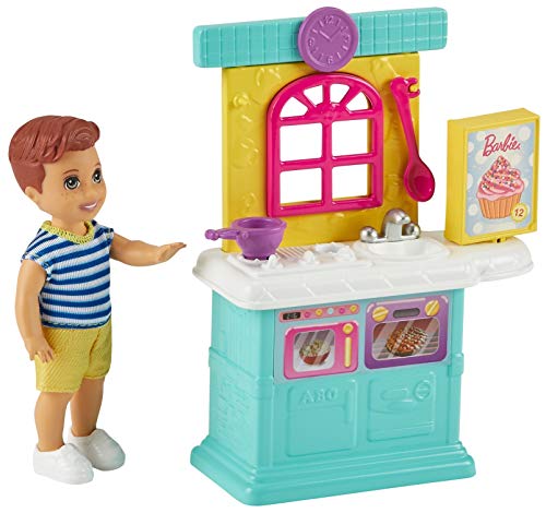 Barbie Skipper Muñeco bebé con Cocina de Juguete y Accesorios para Jugar, Regalo para niñas y niños +3 años (Mattel GRP16)