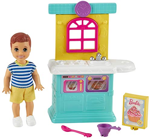 Barbie Skipper Muñeco bebé con Cocina de Juguete y Accesorios para Jugar, Regalo para niñas y niños +3 años (Mattel GRP16)