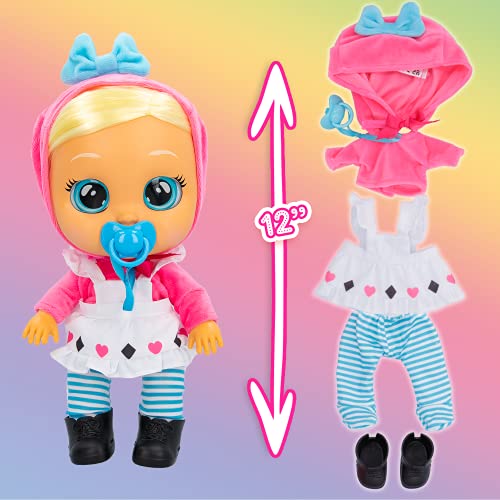 BEBÉS LLORONES Storyland Alice | Muñeca interactiva inspirada en Cuentos famosos que Llora con Pelo para peinar, Ropa para vestir y Accesorios para jugar - Juguete para niños y niñas +2 Años