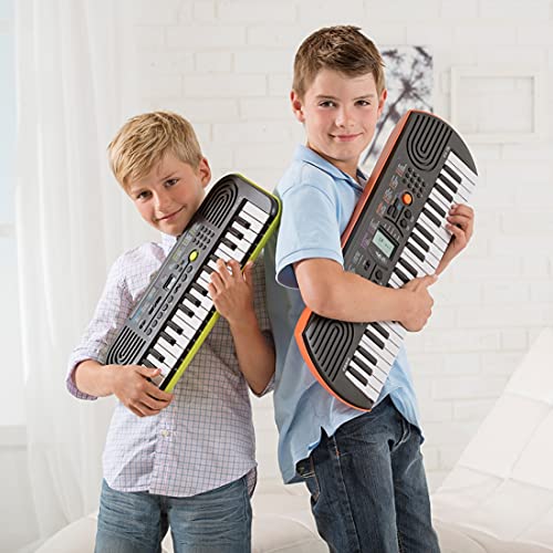 Casio SA-46 - Miniteclado electrónico para niños, 32 teclas, altavoces incorporados, color negro y verde