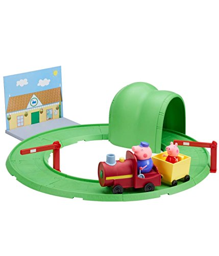 Character Options Peppa Pig Grandpa Pig's Train & Track Set con Sonido