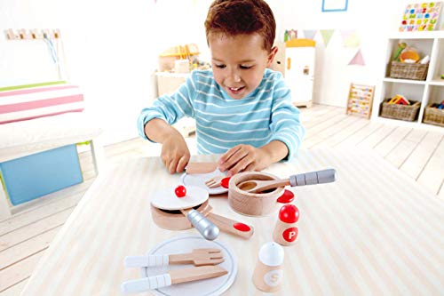 Hape International Juego Completo Cocinar y Servir, Juego de Cocina de Madera de 13 piezas con Accesorios