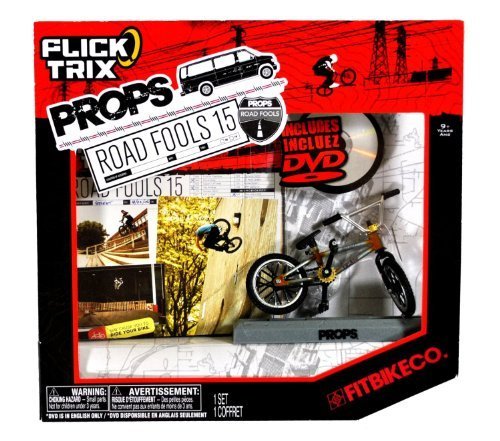 Spinmaster Flick Trix Fingerbike "Real Bikes, Unreal Tricks" BMX Bicicleta Miniatura Set - FITBIKE CO. con base de pantalla y DVD "Road Fools 15" de Spin Master