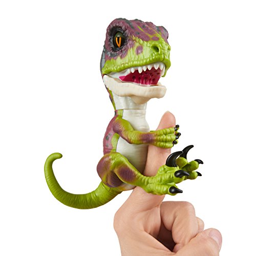 Wowwee- Stealth Fingerlings Velociraptor, Color Verde grisaceo/Morado (3782)