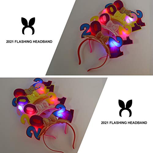 Amosfun 2021 LED diadema brillante Año Nuevo Aros 2021 Luminosa luz Up Hairband con lazo nudo que brilla en la oscuridad para niños 2021 Navidad Año Nuevo Favores 4pcs Color al azar