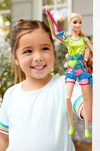 Barbie- Juegos Olímpicos Tokio 2020 muñeca escaladora con uniforme y con accesorios (Mattel GJL75) , color/modelo surtido