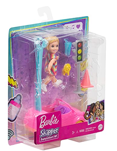 Barbie Skipper Muñeca bebé con cohe para arrastar de juguete y accesorios para jugar, regalo para niñas y niños +3 años (Mattel GRP17)