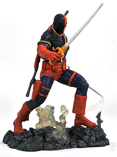 Diamond Select Toys: DC Comics Gallery - Deathstroke PVC Diorama (SEP192495)