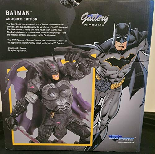 Diamond Select Toys Gallery: DC Comic Metal Batman PVC Statue (FEB202413)