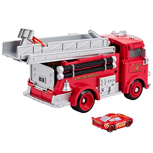 Disney Cars Camión Transportador de Coches de Juguete Rojo Acribacias con Agua (Mattel GPH80) + Cars Rayo McQueeen Dorado Coche de Juguete Personaje, Regalo para niños + 3 años (Mattel GYG27)