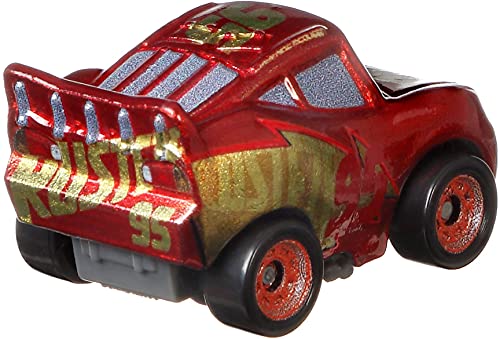 Disney Cars GYD33 Mini Racers - Juego de 3 minicarreras (metal, con Rusteze, Rayo McQueen, Cruz Ramírez y Kurt