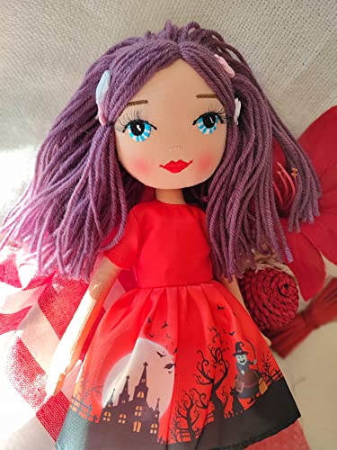 DRIMYDOLLS - Diana Muñeca de Trapo Suave Niñas, Blandita, Hecha a Mano, Muñeca de Moda 35 CM, Ojos Arcoiris, Colección Serie Limitada 300 UD en Todo el Mundo, Color Rojo, Exclusiva, Diseño