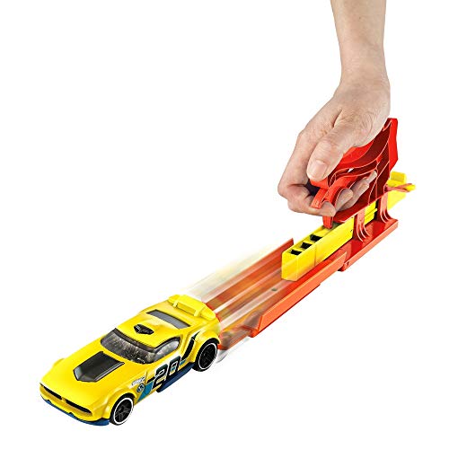 Hot Wheels FVM09 - Juego de Lanzador de Bolsillo con Coche, Multicolor