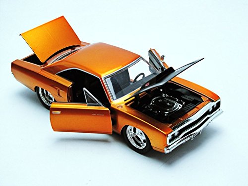 Jada Toys - 97126 de Oro - Plymouth - Roadrunner - Rápido y Furioso - 1/24 Escala