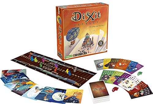 Juego de 2 juegos de Dixit Odyssey + extensión Daydreams + 1 Yoyo Blumie.