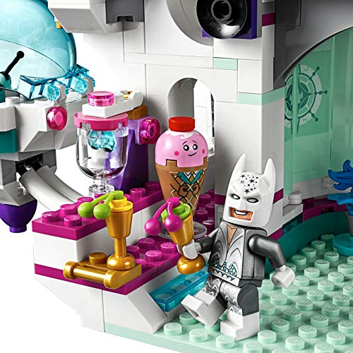 LEGO Movie - Palacio Espacial “No Tan Malvado” de la Reina Soyloque Set de construcción de Castillo Blanco Inspirado en la LEGO, Película, incluye Minifigura de Batman, Novedad 2019 (70838)