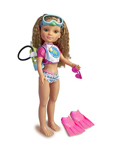 Nancy, Un Día Salvando Tortugas, Muñeca De Pelo Rizado con Traje De Baño Y Accesorios De Buceo + Nenuco Cura Sana, Muñeca para Jugar A Los Médicos con Tu Bebé, con Tiritas De Colores Y El Kit Médico