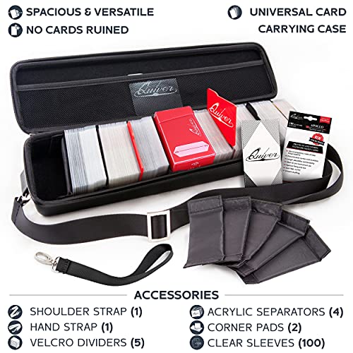 Quiver Caja para Guardar Cartas y Cromos en Cuero PU Negro | Estuche Archivador para hasta 1300 Cartas con Divisores, Correas de Mano y Hombro, Almohadillas, Doble Cremallera y 100 Fundas Protectoras