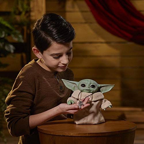 Star Wars Yoda Grogu Mandalorian The Child Animatronic Edition con más de 25 Combinaciones de Sonido y Movimiento