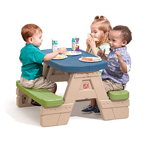 Step 2 - Mesa picnic con sombrilla Sit & Play (ColorBaby 85308)