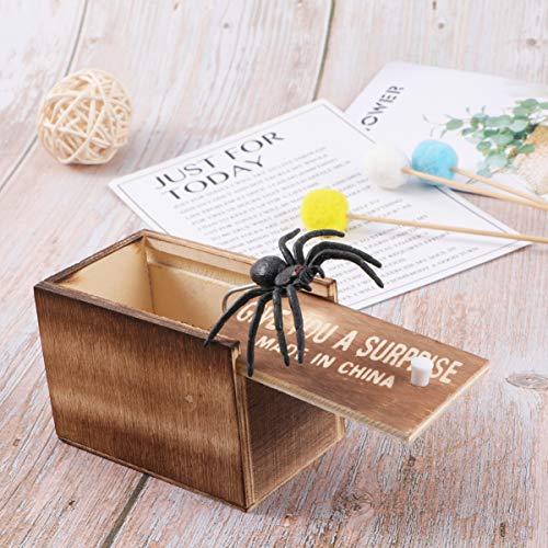 STOBOK Spider Broma Scare Box Caja de madera Sorpresa Cajas de broma de broma Juguetes para regalos de fiesta (con letras 1 araña en 1 caja)