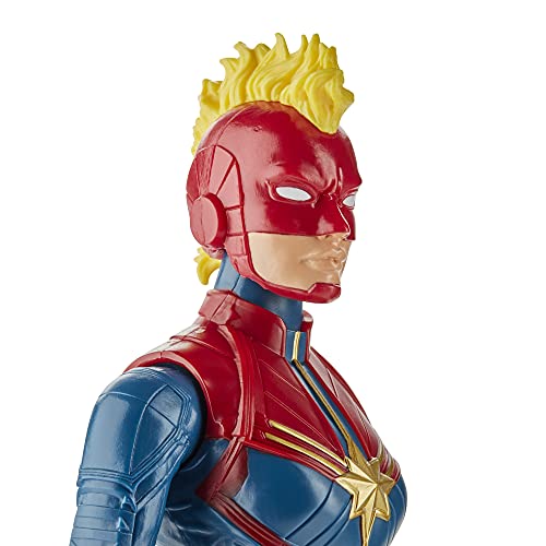 Avengers - Figura de Capitán Marvel (30 cm con Blaster Titan Hero Blast Gear)